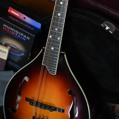 Eastman MD505-CS Classic Sunburst A-Style Mandolin #3159 image 3