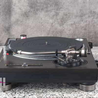 Technics SL-1200MK4 Black direct drive DJ turntable in Excellent Condition image 12