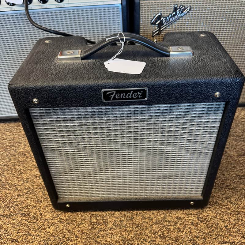 Fender Pro Junior 15-Watt 1x10" Guitar Combo 2002 - 2010 - Black image 1