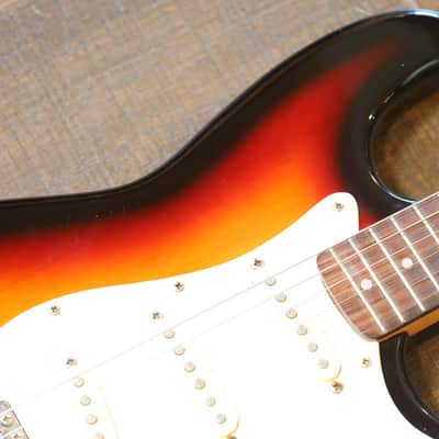 Squier Stratocaster Electric Guitar Sunburst Made in Korea + Gig Bag image 7