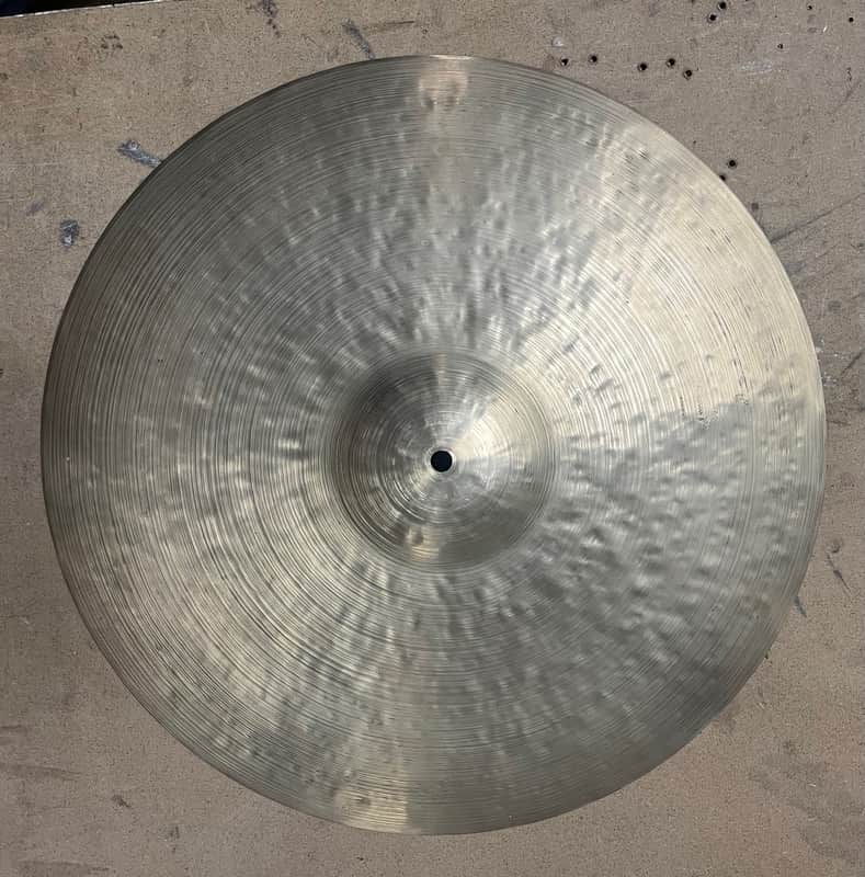 Zildjian 18" Paper Thin Crash 1959-1966, intermediate stamp - B20 bronze image 1