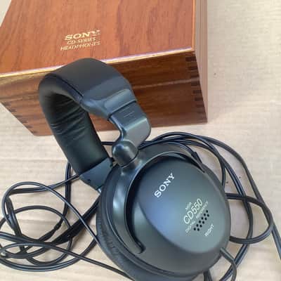 Sony MDR-CD550 Vintage Headphones Digital Reference monitor MDR CD 550 with original box image 3