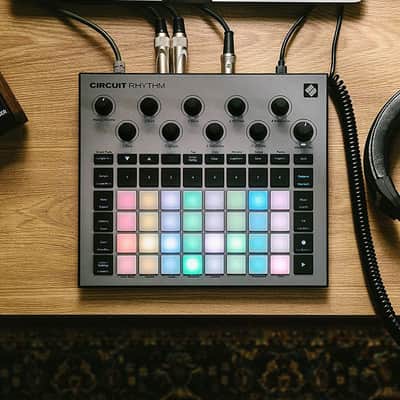 Novation Circuit Rhythm Groovebox Workstation with Standalone Sampler Bundle with Studio Pro Monitor Headphones, 32GB Memory Card, and 2x MIDI Cable image 8