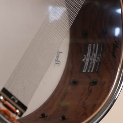 Pearl 5.5x14 Session Studio Select Nicotine White Marine Pearl Snare Drum image 12