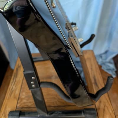 Fender MIJ Traditional '70s Telecaster Ash with Rosewood Fretboard 2017 - 2020 Black w/case image 12