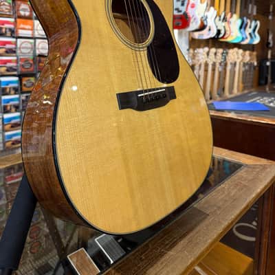 Martin Standard Series 000-18 Present - Natural image 5