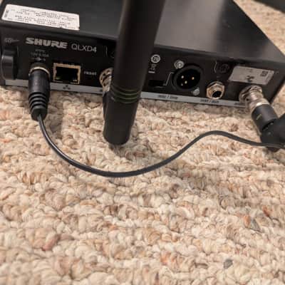 Shure QLXD4 (470 - 534 MHz) G50 System image 4