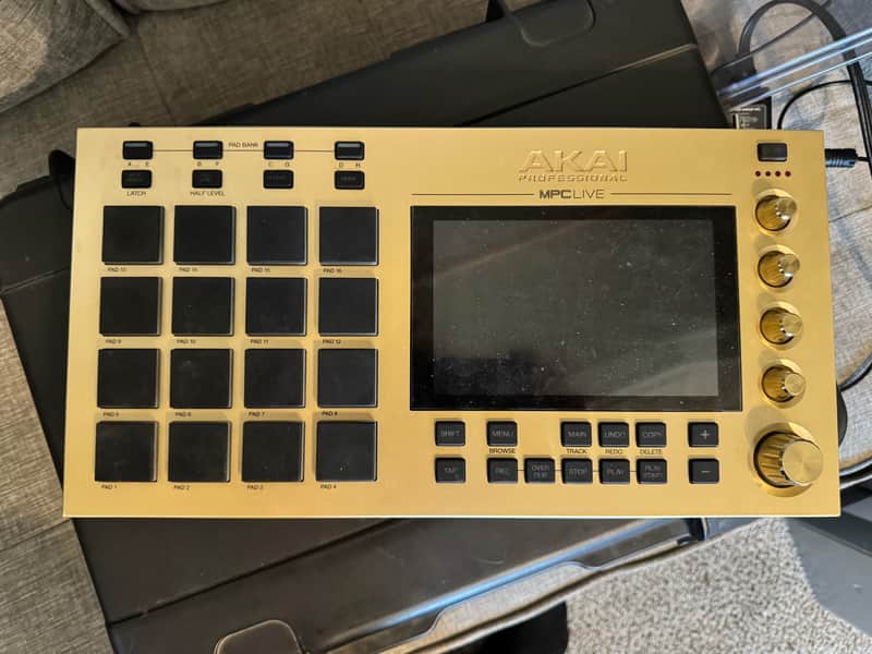 Akai MPC Live Standalone Sampler / Sequencer Gold Edition 2018 - Present - Gold