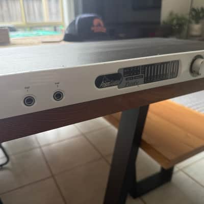 Prism Sound Titan 2022 - White face image 2