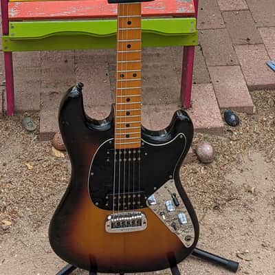 Music Man Sabre 1 1979 (pre-Ernie Ball)- 3 tone burst, all Original, except replaced knobs, ships in Hard Shell Case image 20