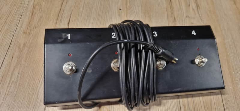Marshall JMP-1 - 4 Way Footswitch - Boxed image 1