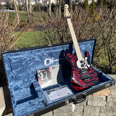 Charvel Warren DeMartini 2023 - Blood & Skull image 1