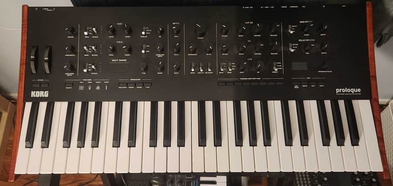 Korg Prologue 8 Polyphonic 49-Key 8-Voice Analog Synthesizer | Reverb