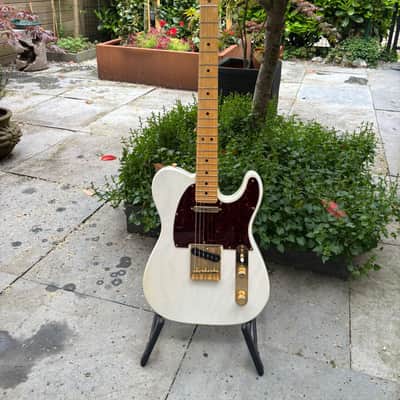 Fender Limited Edition Select Light Ash Telecaster 2016 - White Blonde image 2