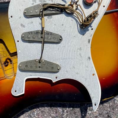 Fender Stratocaster 1965 - Sunburst image 17