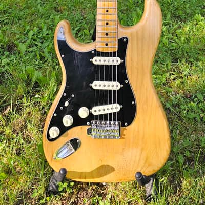 Fender Stratocaster Left-Handed with Maple Fretboard 1978 Blonde image 1