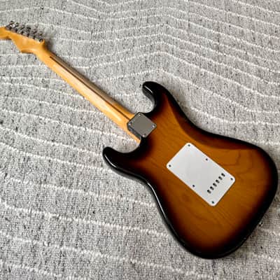 Fender American Original '50s Stratocaster 2021 - 2-Color Sunburst image 13