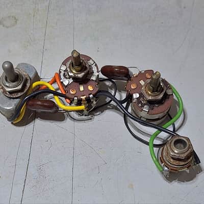 Complete 1960's Silvertone Wiring, Pots, Switch And Jack For 1457 image 1