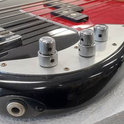 Fender 2010 American Standard Precision Bass V 5-String U.S.A. Maple Fingerboard image 5