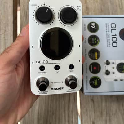 Mooer GL100 looper Drum machine  - White with box sampler groove box image 10