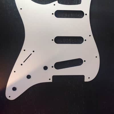 Fender Standard Stratocaster 11-Hole Pickguard image 2