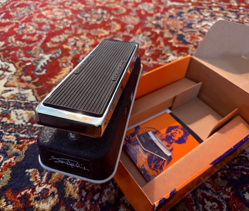 Dunlop JH-1D Jimi Hendrix Signature Cry Baby Wah