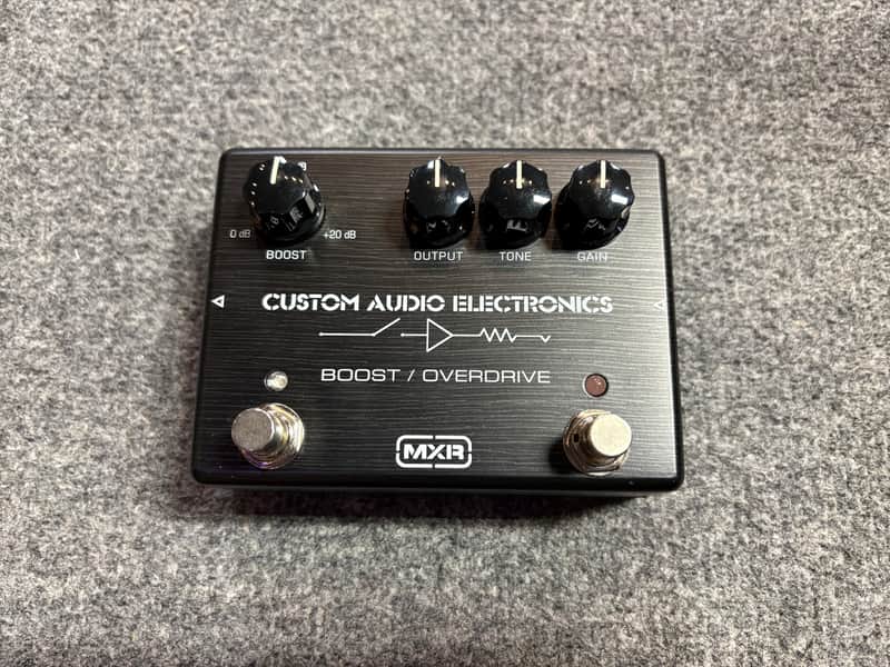 MXR MC402
