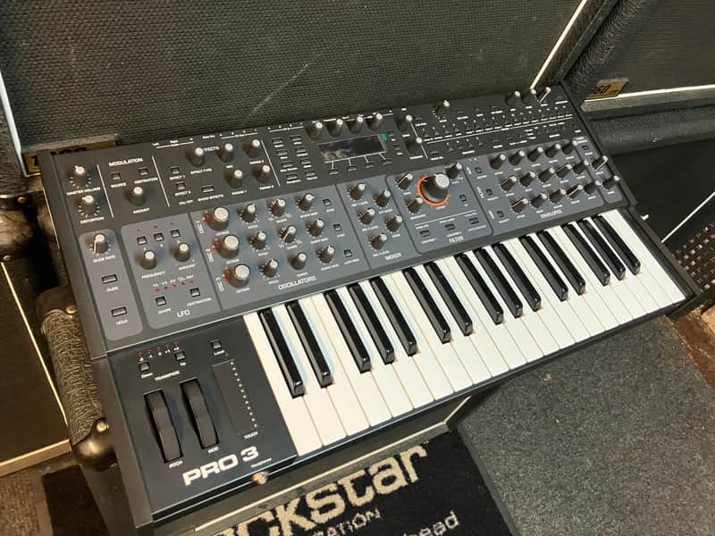Sequential Pro 3 37-Key 3-Voice Monophonic / Paraphonic Synthesizer 2020 - Present - Black with Wood Sides image 1