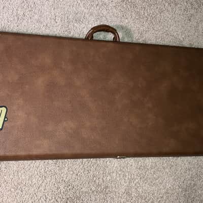 Gibson Thunderbird-IV 1998-Natural Sunburst image 17