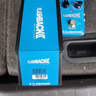 TC Electronic Flashback 2 Delay and Looper 2017 - Present - Blue image 2