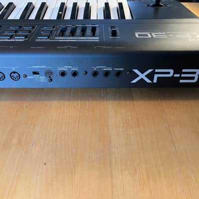 Roland XP-30 Synth image 4