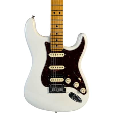 2019 Fender American Ultra Stratocaster - Arctic Pearl image 1