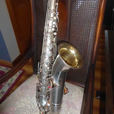 King TENOR SAXOPHONE 1924 - SILVER SATIN image 11