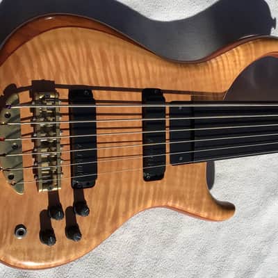 Alembic Orion  6 - String Fretless Bass Natural w/ OHSC FINAL PRICE DROP. image 4