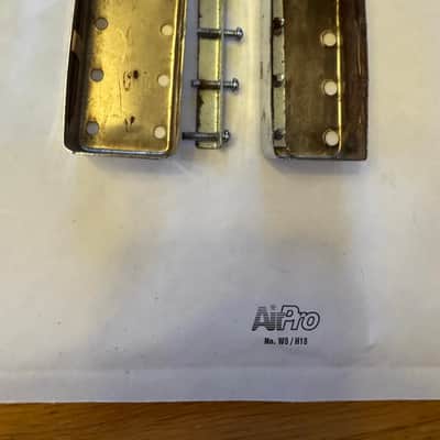 Noname Japanese bass pickup covers 60-70s image 3
