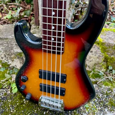 G&L L5500 1993 Left-handed image 3