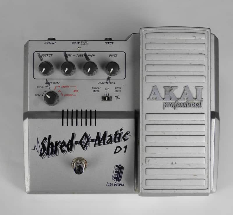 Akai Shred-O-Matic D1 Tube-Driven Overdrive / Distortion | Reverb