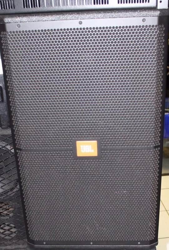 JBL SRX 715 image 1
