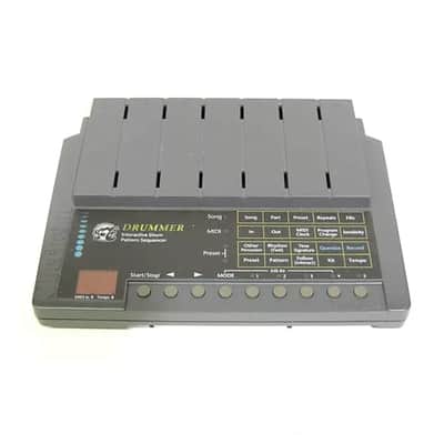 Yamaha QY70 Sequencer | Reverb Canada