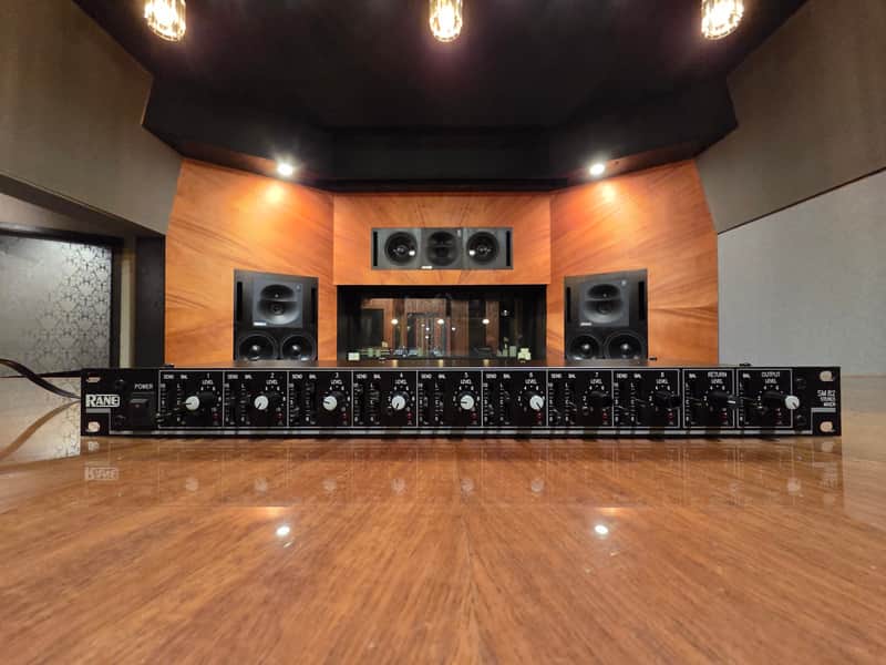 Rane SM-82S 2010s - Black image 1