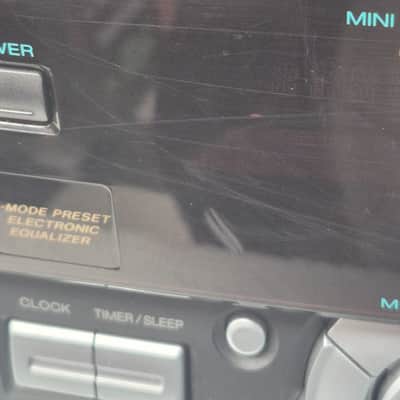 Sharp CD-C422C Stereo System image 3