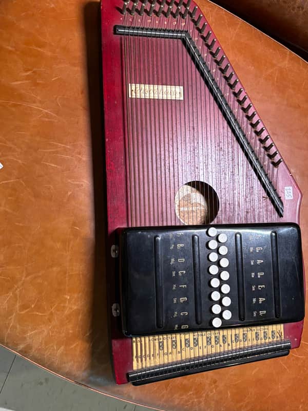 Markneukirchen autoharp vintage, German ChordHarp 1980’s - Painted image 1