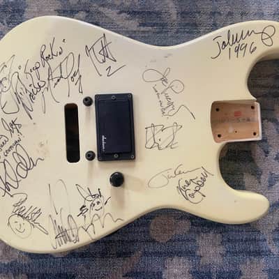 Charvel Model 2 1988 - White image 1