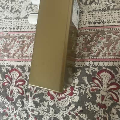 Walrus Audio Julia Chorus / Vibrato V2 Limited Edition - Sweetwater 2021 - Gold image 2