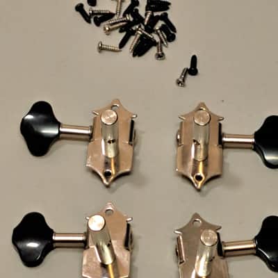 Wilkinson Vintage Open Gear Back Ukulele Tuning Machines -Set of 4 (2+2) - Chrome Finish with Black Knobs image 5