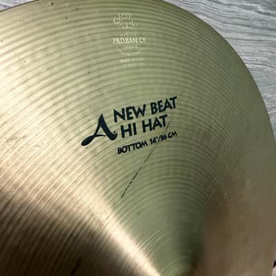 Zildjian Avedis Zildjian New Beat Hi-hats - 14 inches Cymbal Pair #3186 image 10