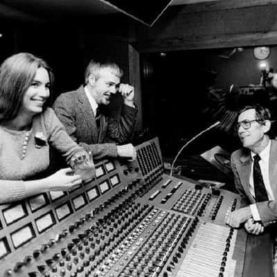 1969 API Microphone Preamplifier with 2520 Discrete Op-Amp – Original RCA Console Module #16 image 9