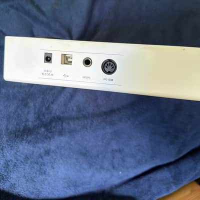 Arturia KeyLab Essential 49 MkIII MIDI Controller 2023 - Present - White image 3