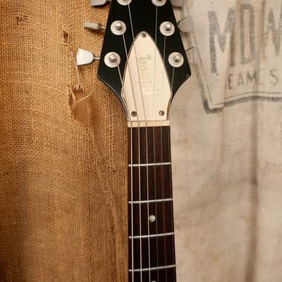 Gibson Flying V 1980 - Sunburst image 4