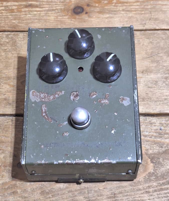Original Electro-Harmonix Big Muff Pi V7 (Green Russian) 1990's - Green - image 1